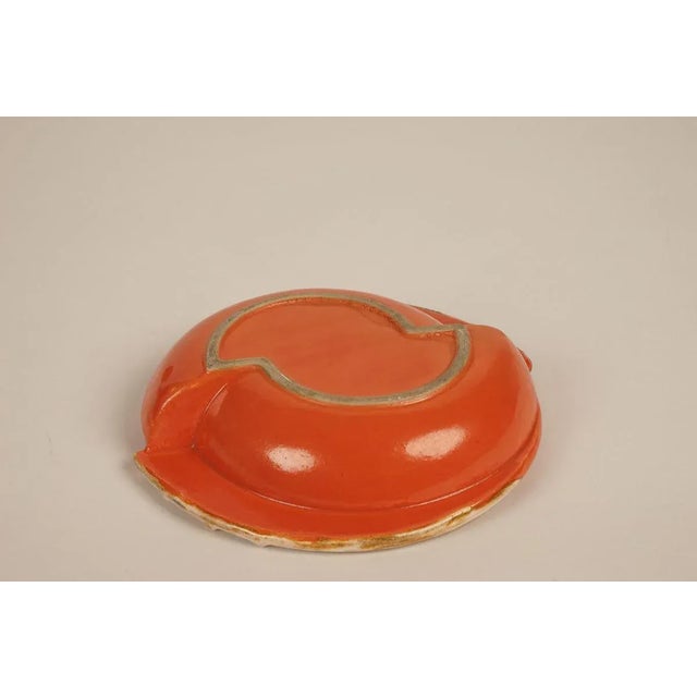 Cabana Style Ceramic Coral-Colored Pipe Ashtray, 1930s For Sale - Image 6 of 7
