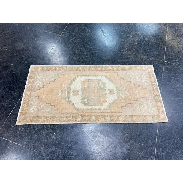 Turkish Turkish Mini Rug Oriental Hand Knotted Vintage Rug 1'6" x 3'1" #17746 For Sale - Image 3 of 8