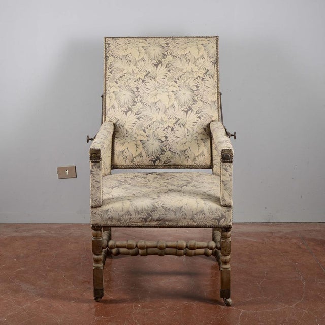 Antique 19th Century Gynecologist's Reclining Chair For Sale - Image 12 of 18