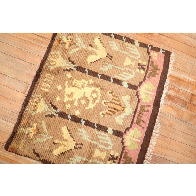 Early 20th Century Zabihi Collection Finnish rya rug designed by Aksel Wilhelm - 2'4" x 2'9" For Sale - Image 4 of 5