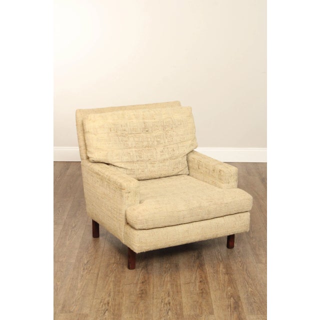 High Quality Mid Century Modern Style Custom Upholstered Club Arm Chair with Walnut Base