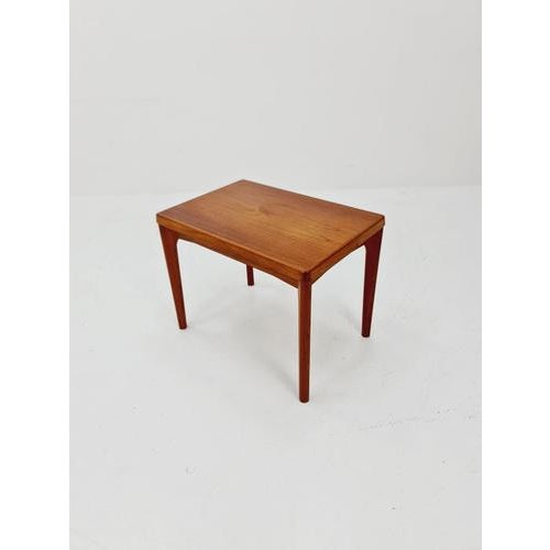Wood Danish Teak Coffee Table by Henning Kjaernulf by Vejle Møbelfabrik, 1960s For Sale - Image 7 of 10