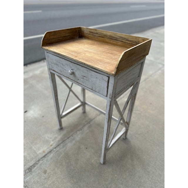 1990s Cottage Chic Side Table For Sale - Image 5 of 5