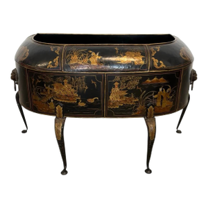 Stunning Late Twentieth Century Theodore Alexander Black Asian Chinoiserie Toleware Metal Floor Jardiniere Planter With Cabriole Legs
