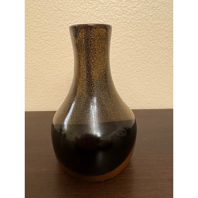 Pottery Craft, USA refers to a collectible line Of Mid-Century Modern ceramics, known for it's bold abstract designs and...