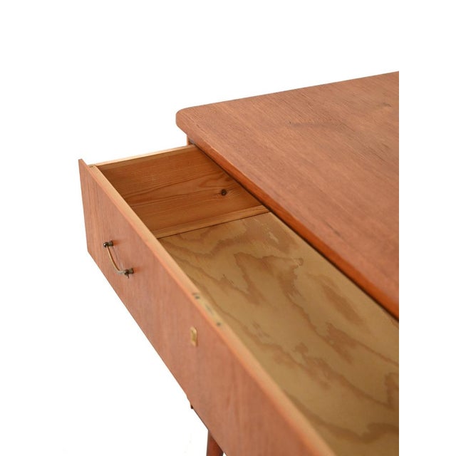 Scandinavian Chest of Drawers in Teak and Mahogany with Brass Inserts, 1950s For Sale - Image 6 of 8