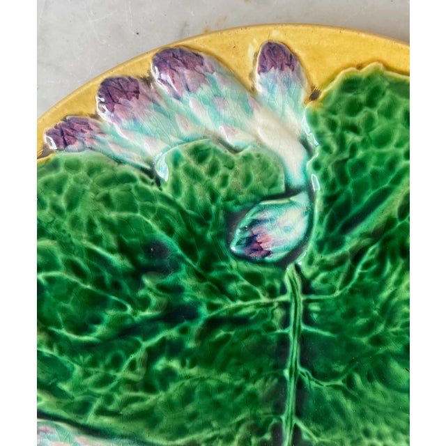 Creil Et Montereau French Majolica Asparagus Plate, 19th Century For Sale - Image 4 of 14