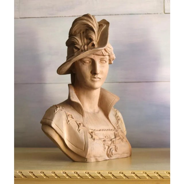 Female busts available No. 2 made of linden wood and carved entirely by hand as per Italian craftsmanship method, the...