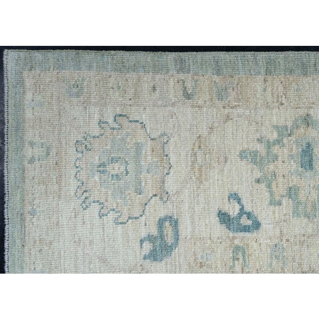 Early 21st Century Turkish Oushak Rug 7'11" x 10'8" #20329 For Sale - Image 5 of 8
