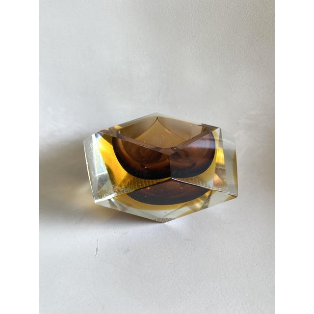 Brown Sommerso Faceted Murano Glass Ashtray attributed to Flavio Poli, Italy, 1960s For Sale - Image 8 of 9