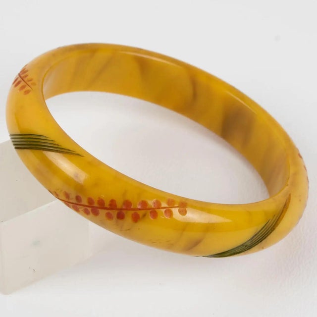 Plastic Bakelite Bracelet Bangle Banana Brown with Carving For Sale - Image 7 of 7