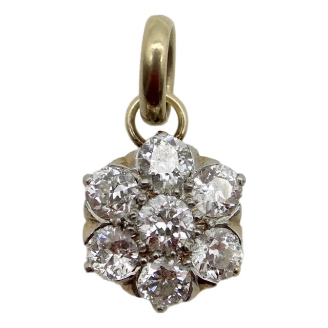1900-1909 Victorian 14k Gold and Old Mine Cut Diamond Flower Pendant For Sale