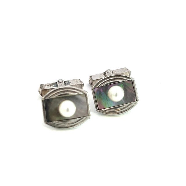1990s Pair of Mikimoto Estate Akoya + Mother of Pearl Cufflinks 5.2 mm Sterling Silver For Sale - Image 4 of 6