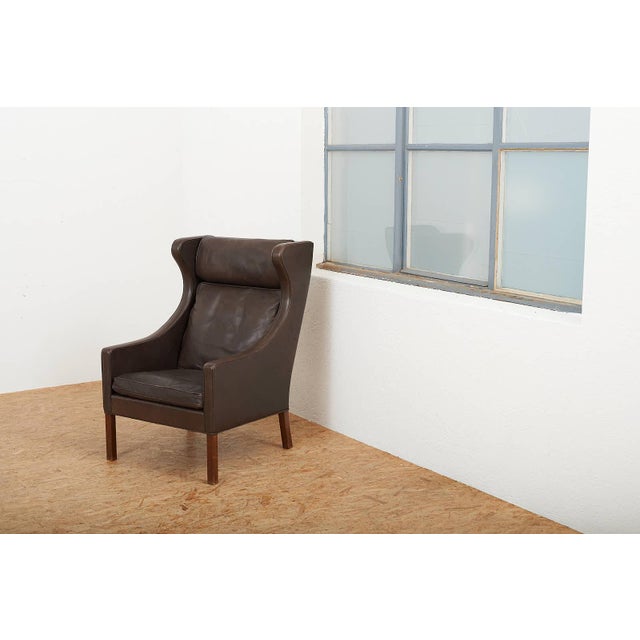 Model 2204 Wingback Armchair in Leather with Wood Legs by Børge Mogensen for Frederica, 1963 For Sale - Image 10 of 13