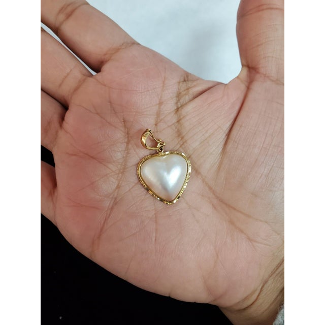 Contemporary Mother of Pearl Heart Shaped Necklace For Sale - Image 3 of 8