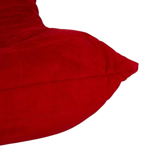 Modern Togo Fabric Three-Seater Sofa Couch in Red by Michel Ducaroy for Ligne Roset For Sale - Image 3 of 13