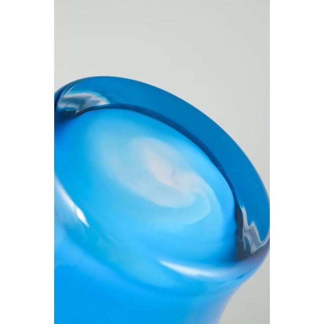Monumental Art Glass Vase by Books Glas, Kosta, Sweden, 20th Century For Sale - Image 4 of 5