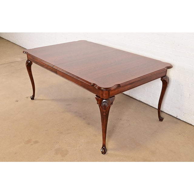 Brown Ethan Allen Queen Anne Solid Cherry Wood Extension Dining Table, Newly Refinished For Sale - Image 8 of 15