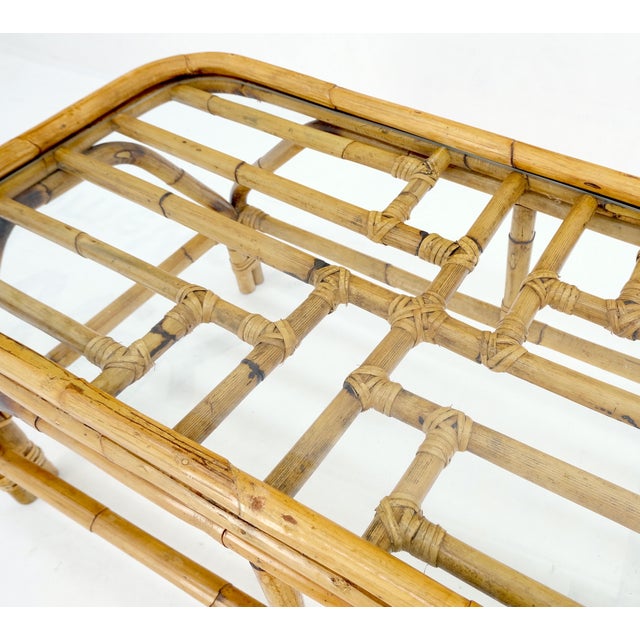 Rattan Bamboo Rectangle Glass Top Mid-Century Modern Coffee Table Mnt! For Sale - Image 10 of 12