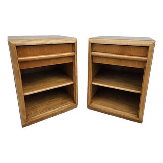 Mid-Century Modern Walnut Robsjohn-Widdicomb Style Nightstands For Sale