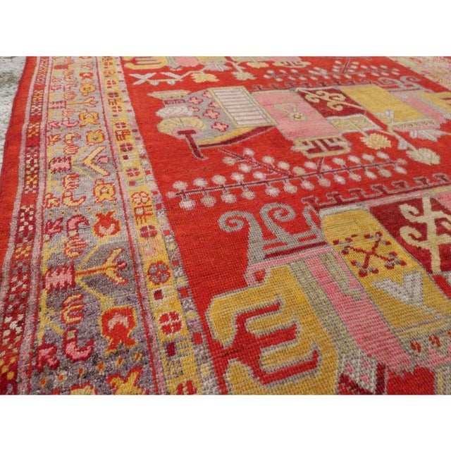 Galerie Shabab Collection Early 20th Century East Turkestan Pictorial Vase Khotan Small Gallery Rug in Red For Sale In New York - Image 6 of 8