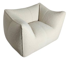 Example of Mid-Century Modern Lounge Chairs