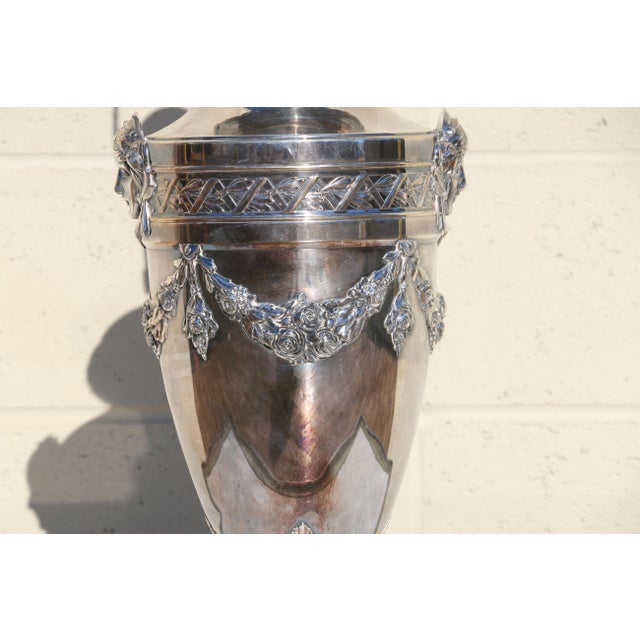Vintage Neoclassical Silver-Plated Urn Table Lamp With Floral Garland For Sale - Image 14 of 18