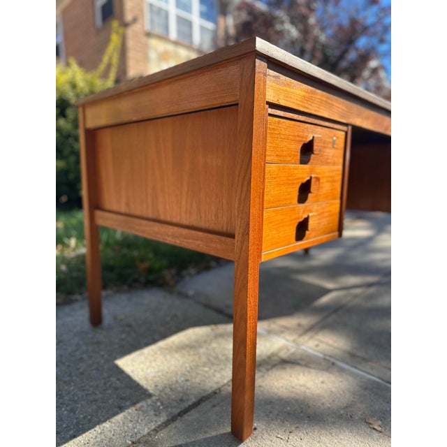 Domino Danish Mid Century Modern Teak Executive Desk by Domino Møbler C 1960s For Sale - Image 4 of 9