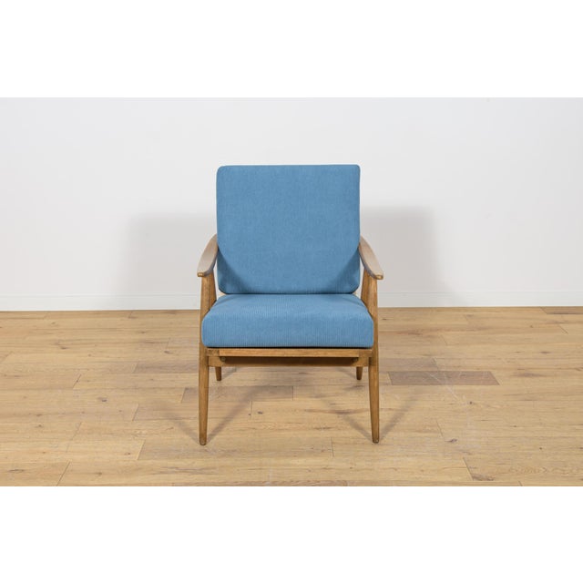 Mid-Century Modern Mid-Century Modern Armchair from TON, Czechoslovakia, 1960s For Sale - Image 3 of 16
