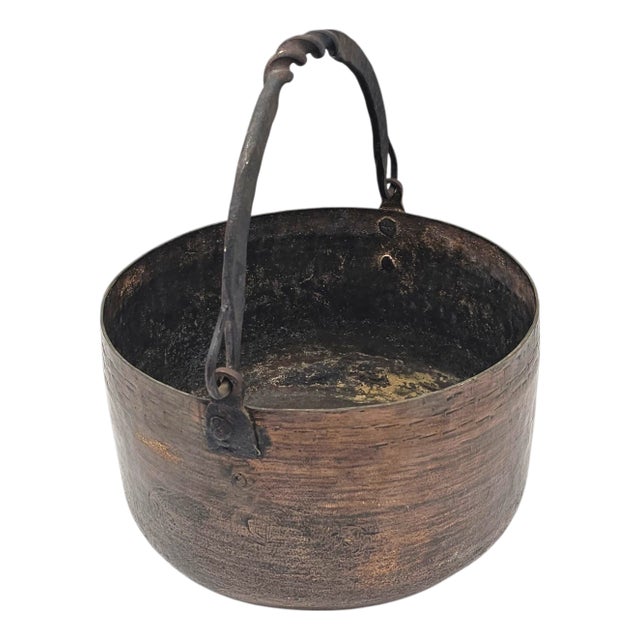 Antique Hammered Copper Hearth Cauldron With Wrought Iron Bail 12" For Sale