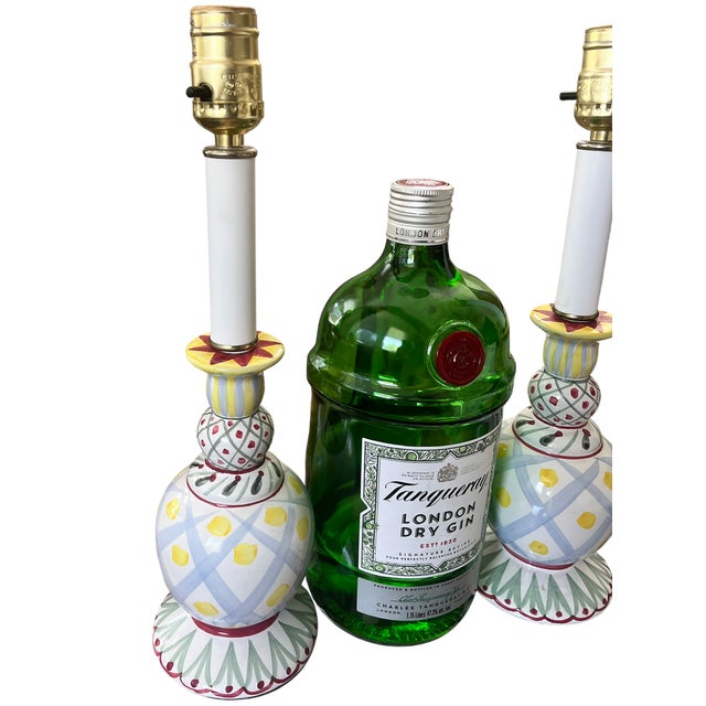 1990s Hand-Painted Majolica Table Lamps in the Style of MacKenzie-Childs With Deruta-Inspired Decoration - a Pair For Sale In Jacksonville, FL - Image 6 of 9