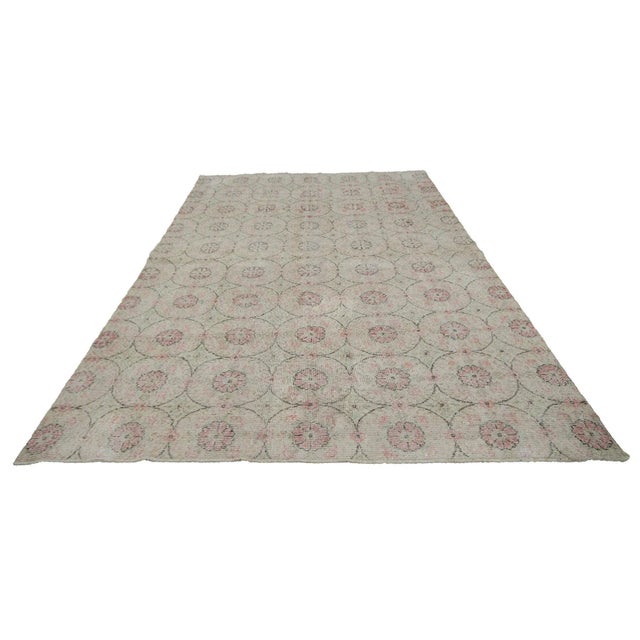 Handknotted vintage rug from Isparta region of Turkey. Approximately 50-60 years old. In very good condition.