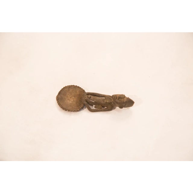 Mid 20th Century Vintage Ashanti Gold Weight Spoon Bronze Gold Weight For Sale - Image 5 of 5