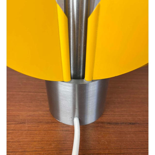 Mid-Century Modern Space Age Italian Model Spicchio Table Lamp by Ezio Zanobini for T2, 1960s For Sale - Image 13 of 18