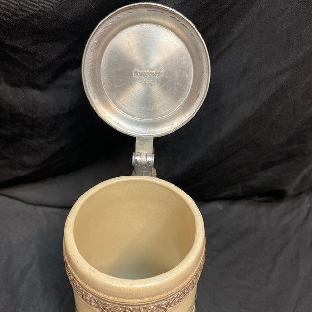 Early 20th Century Classically-Decorated German Beer Stein With Ornamented Pewter Lid For Sale In Saint Louis - Image 6 of 11
