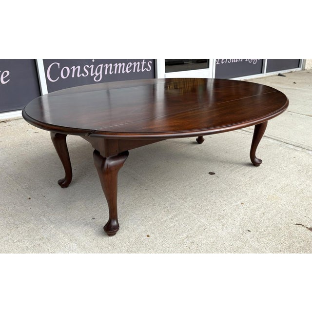 1970s Henkel Harris Solid Mahogany Drop-Side Coffee Table For Sale - Image 12 of 17