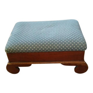 Antique Early American Storage Footstool For Sale