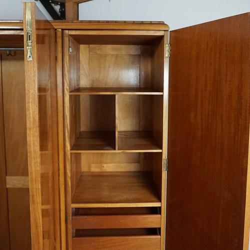 Art Deco Wardrobe in Walnut, 1930s For Sale - Image 4 of 9