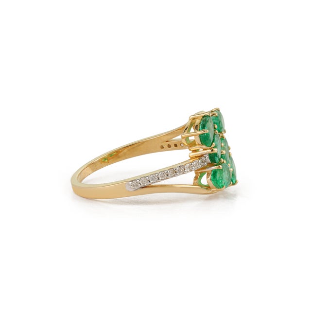 Metal 14k Gold Certified Natural Zambian Emerald Diamond Cluster Ring Size 6.5 For Sale - Image 7 of 18