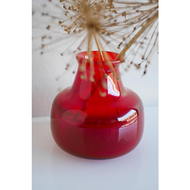 Glass Red Glass Vase by Erik Höglund for Bodafors, 1960s For Sale - Image 7 of 12