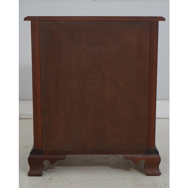 Pair of Stickley Mahogany Inlaid 4 Drawer Nightstands For Sale - Image 15 of 18