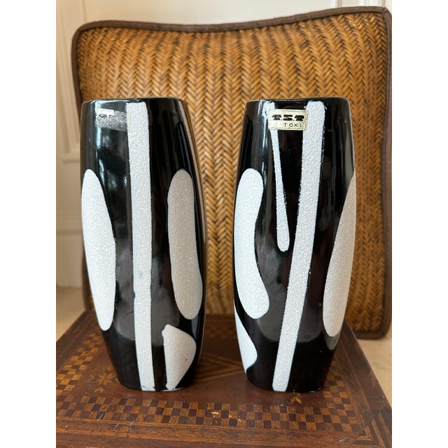 Vintage Modernist Black and White Ceramic Vases, Made in Japan - A Pair For Sale In Los Angeles - Image 6 of 11