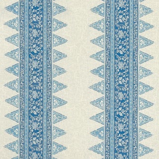 Schumacher x Mark D. Sikes Foxglove Indoor/Outdoor Fabric in Indigo For Sale