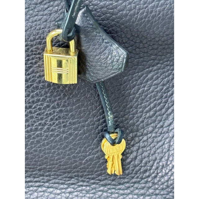 Hermès, Birkin Retourne 35, Taurillon Clemence Leather, Gold Hardware, France, 2003 For Sale - Image 12 of 16