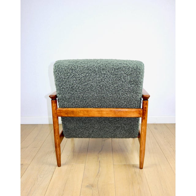 GFM-142 Chair in Olive Fleshy Bouclé attributed to Edmund Homa, 1970s For Sale - Image 4 of 12