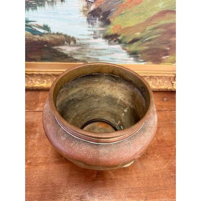 1970s Pair of Japanese Art Nouveau Style Brass Vase Planters For Sale - Image 10 of 11