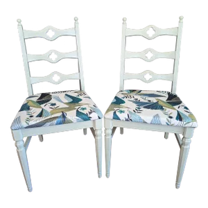 Mid 20th Century Pair of Ladderback Quatrefoil Chairs by Liberty Chair Company