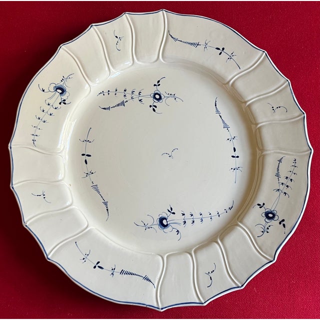 Large antique 18th century French porcelain round charger platter in Chantilly blue sprig - "décor à la brindille"...