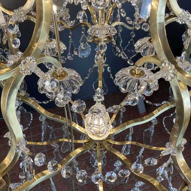 Large Italian Crystal and Brass Chandelier, 1950s For Sale - Image 16 of 18