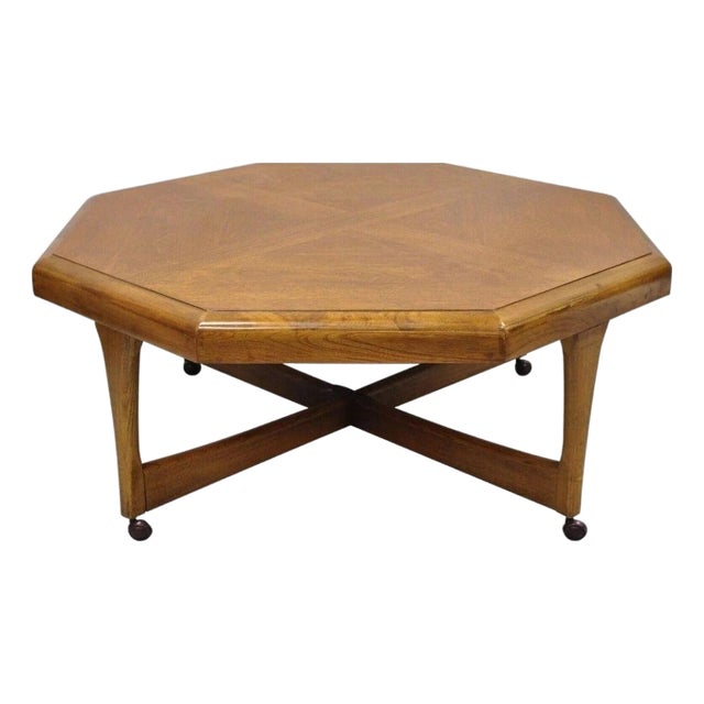Vintage Lane Mid Century Modern Walnut Octagonal Stretcher Base Coffee Table For Sale
